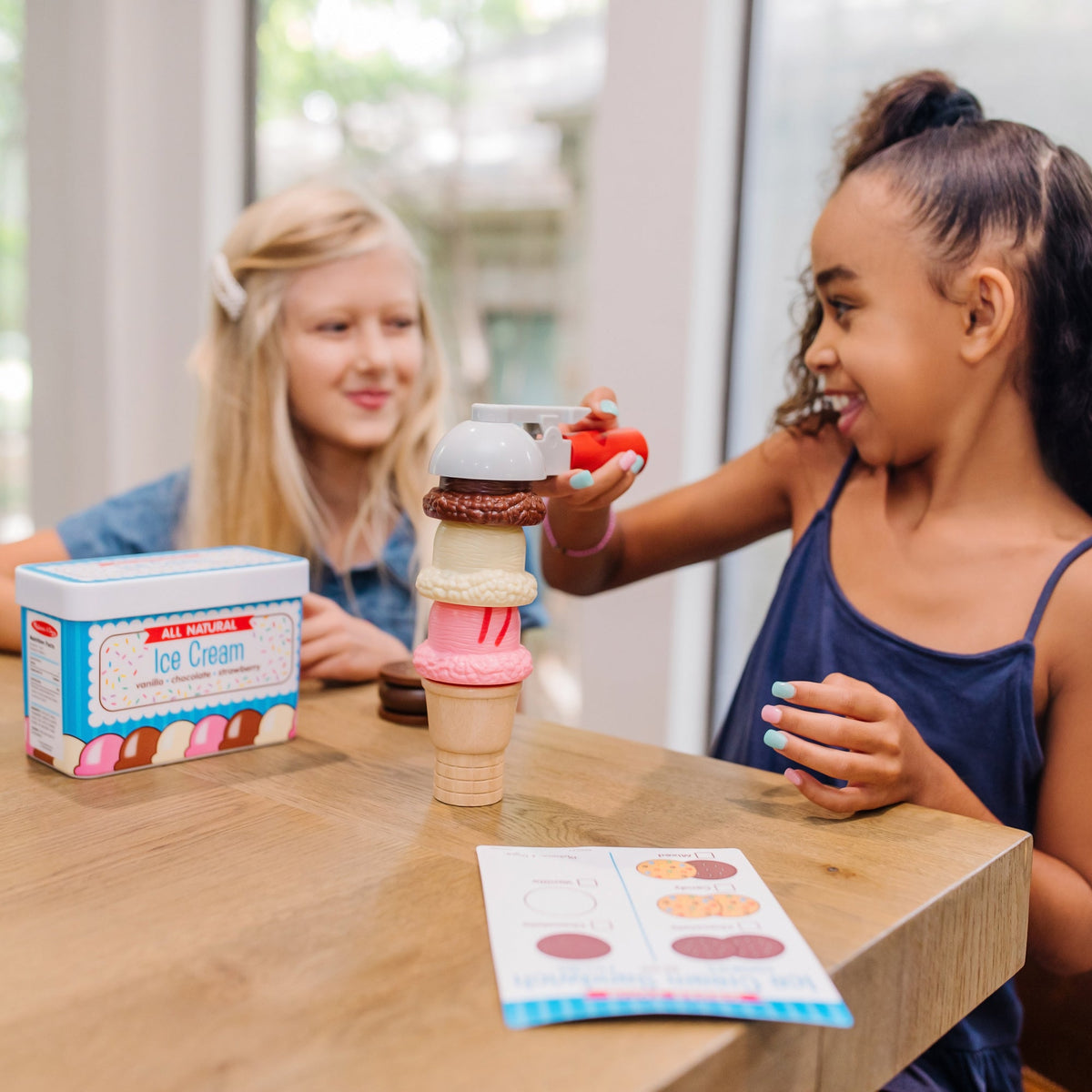 Scoops & Sandwiches Ice Cream Play Set