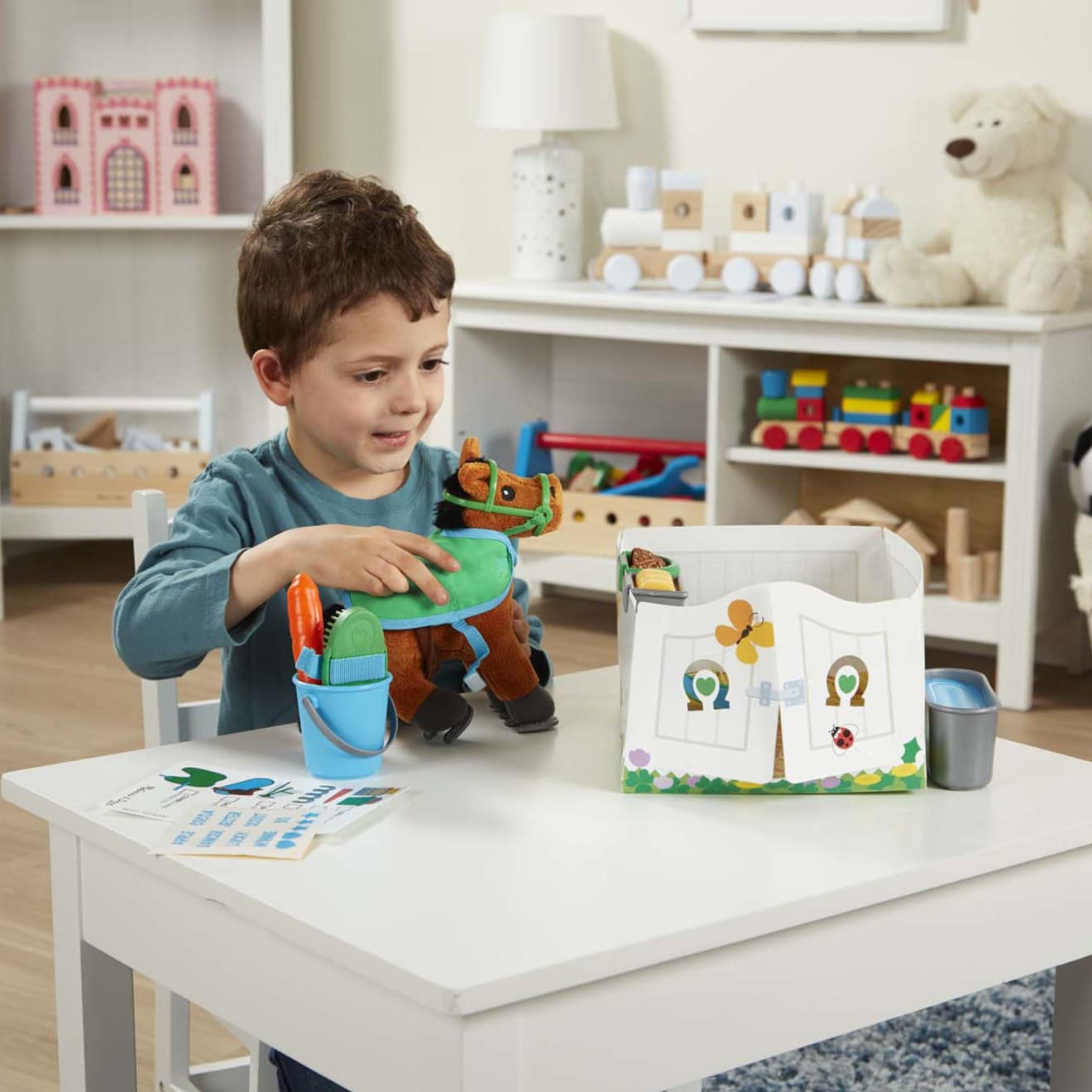 Feed & Groom Horse Care Play Set