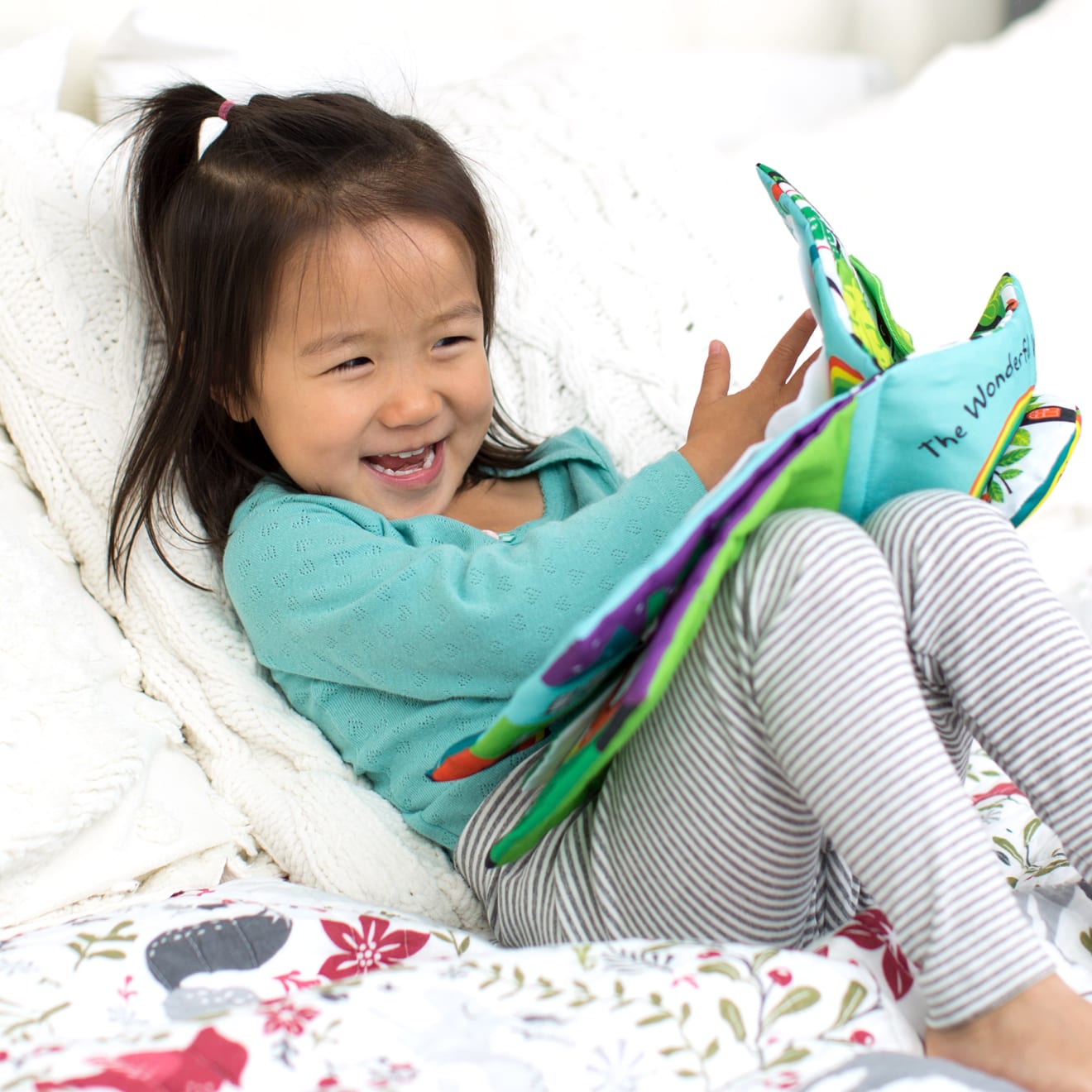 K's Kids Soft Activity Book - The Wonderful World of Peekaboo!