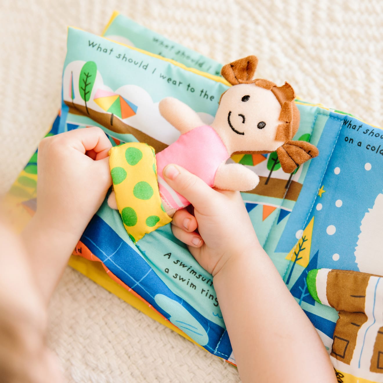 K's Kids Soft Activity Book - What Should I Wear?